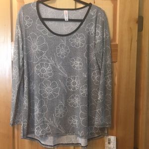 Lularoe Lynnae top